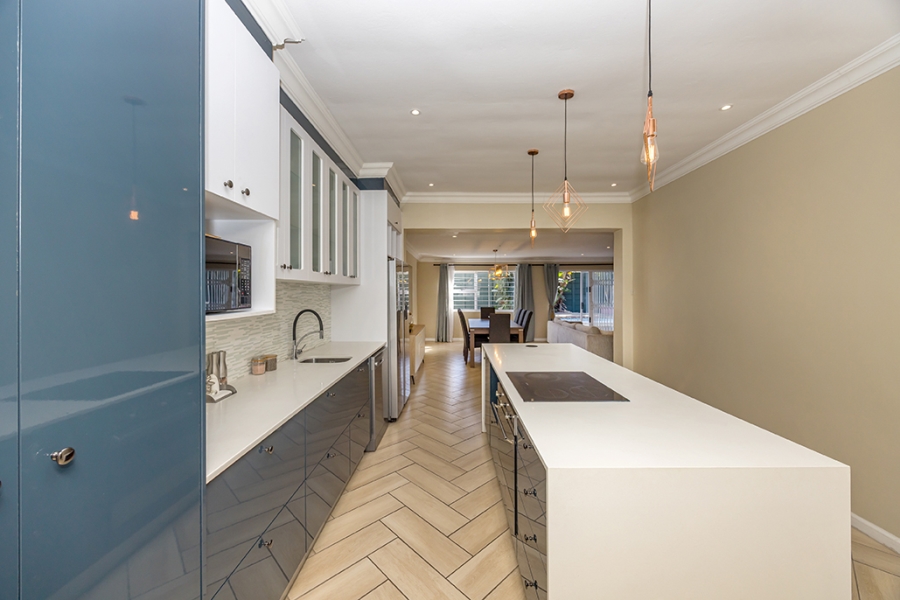 3 Bedroom Property for Sale in Avondale Western Cape